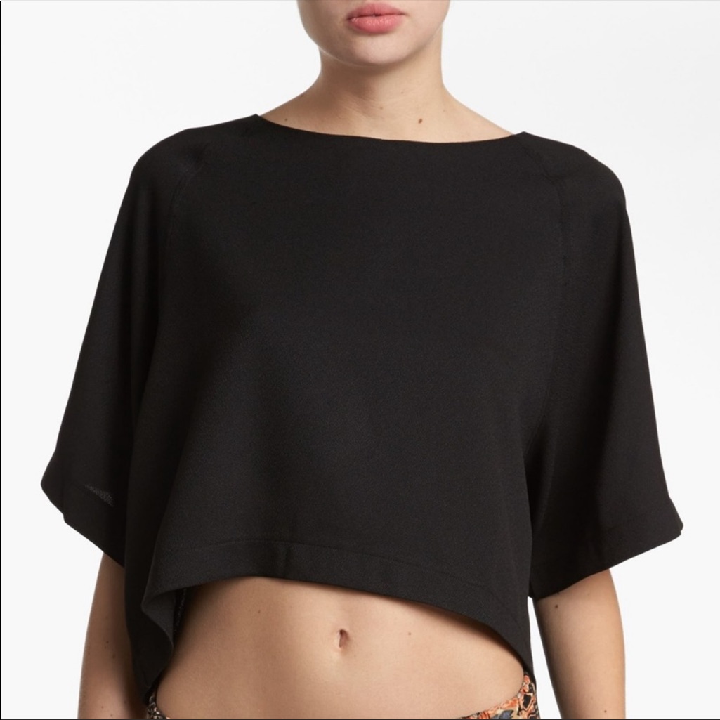Astr The Label - “Minimalist Boxy Crop Top”